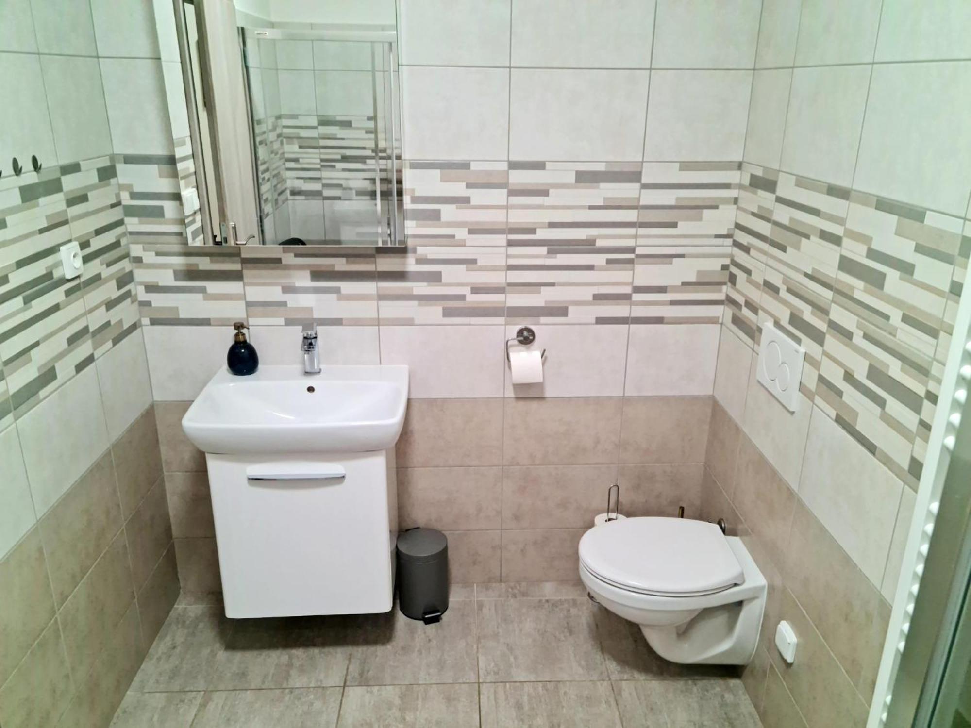 Apartmány Žireč Dvůr Králové nad Labem Esterno foto