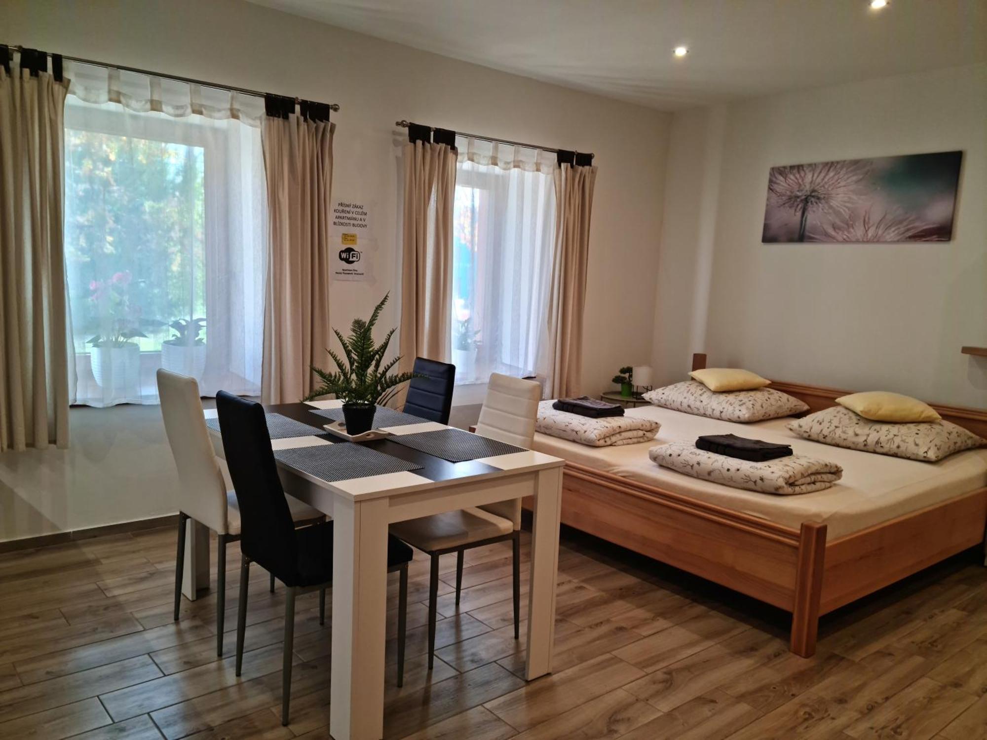 Apartmány Žireč Dvůr Králové nad Labem Esterno foto